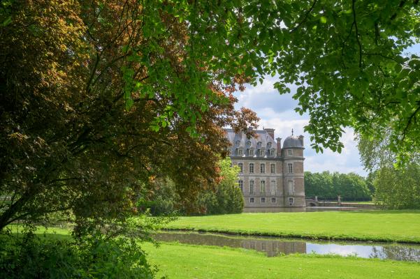 Château Beloeil arbres et étang