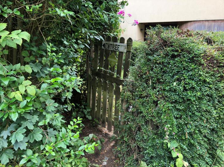 Bois sous les Granges Entrée